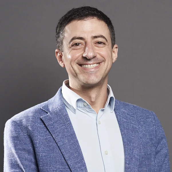 Portrait of Professor Fadi Issa